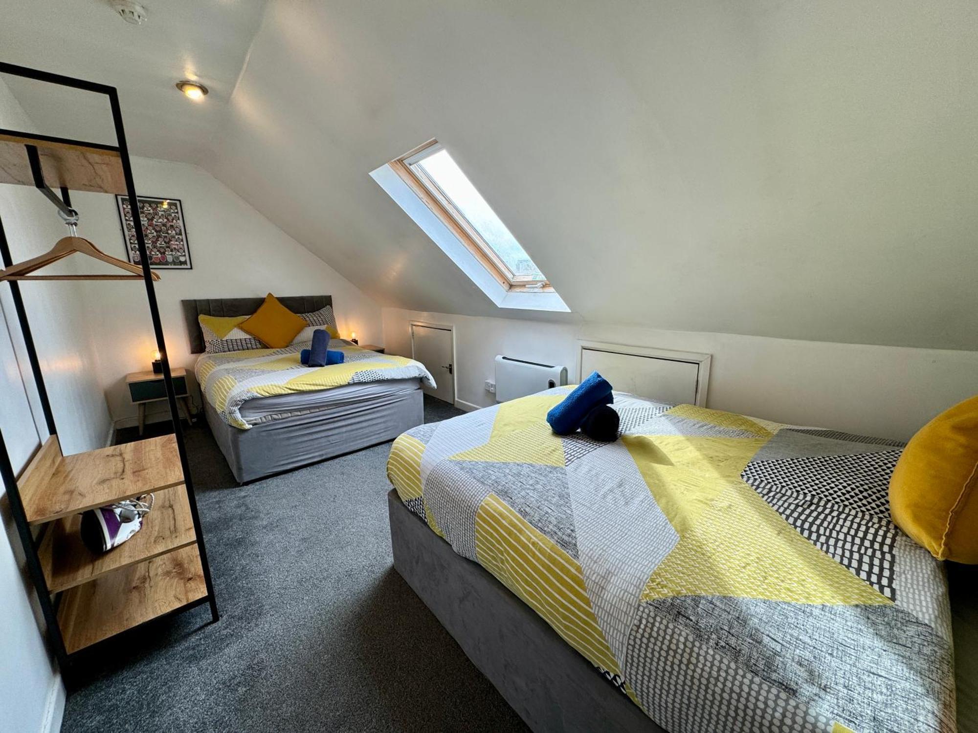 Space For Groups, 10 Mins From Queen St! Cardiff Zewnętrze zdjęcie
